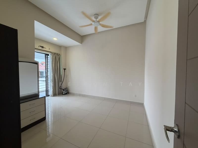 Semi-Detached House for Sale in Taman Dato Onn (Johor Bahru) - See Hon Tay - PropertyGuru.com.my