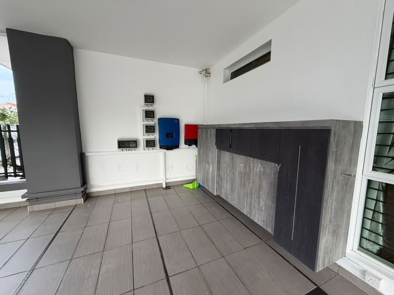 Semi-Detached House for Sale in Taman Dato Onn (Johor Bahru) - See Hon Tay - PropertyGuru.com.my