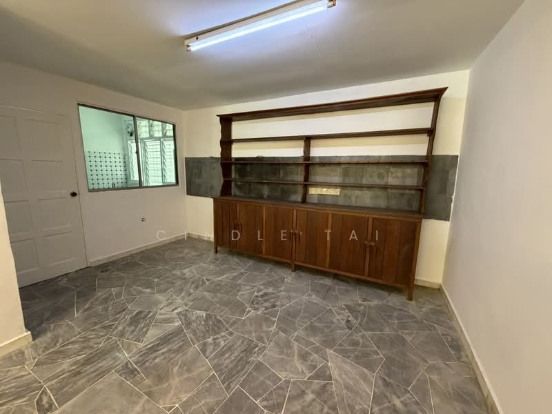 2-storey Terraced House for Sale in Usj 4 (Subang Jaya) - Cindle Tai - Kitchen - PropertyGuru.com.my