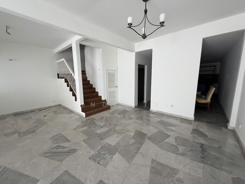 2-storey Terraced House for Sale in Usj 4 (Subang Jaya) - Cindle Tai - Living Room - PropertyGuru.com.my