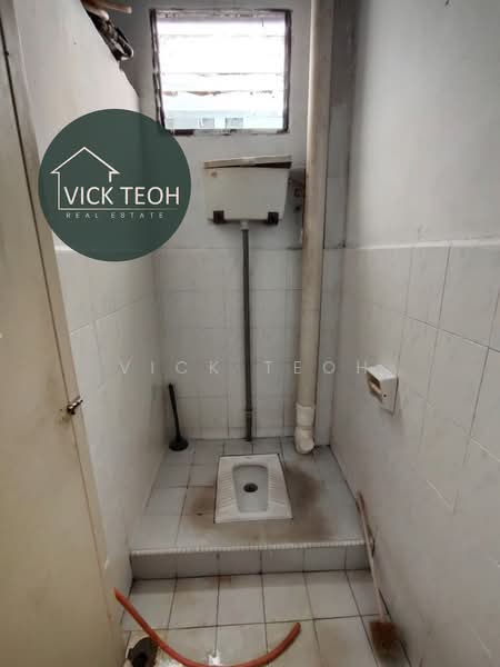 Semi-D Factory for Sale in Juru (Penang) - Vick Teoh - Bathroom - PropertyGuru.com.my