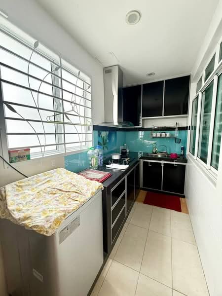 Rumah Teres untuk Dijual di Johor Bahru (Johor) - Jesmond Lee - Kitchen - PropertyGuru.com.my