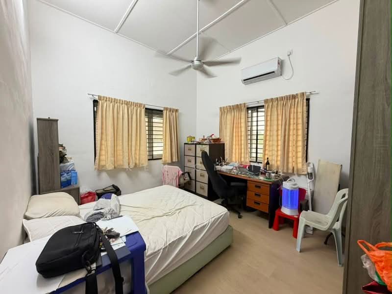Bungalow for Sale in Taman Kebun Teh (Johor Bahru) - Ken Chai - PropertyGuru.com.my
