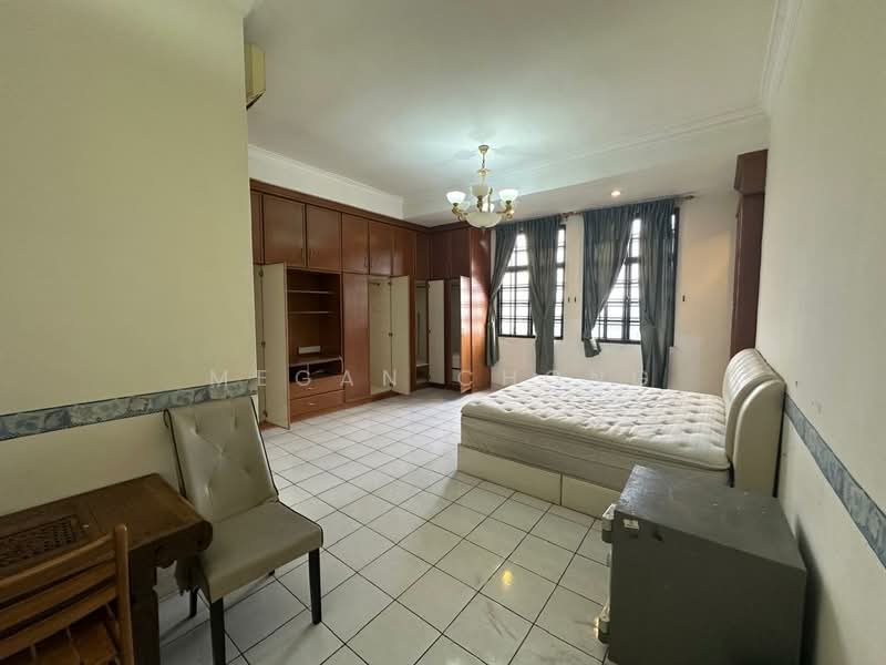 Kondominium untuk Dijual di Putra Indah Condominium - Megan Chong - Bedroom - PropertyGuru.com.my