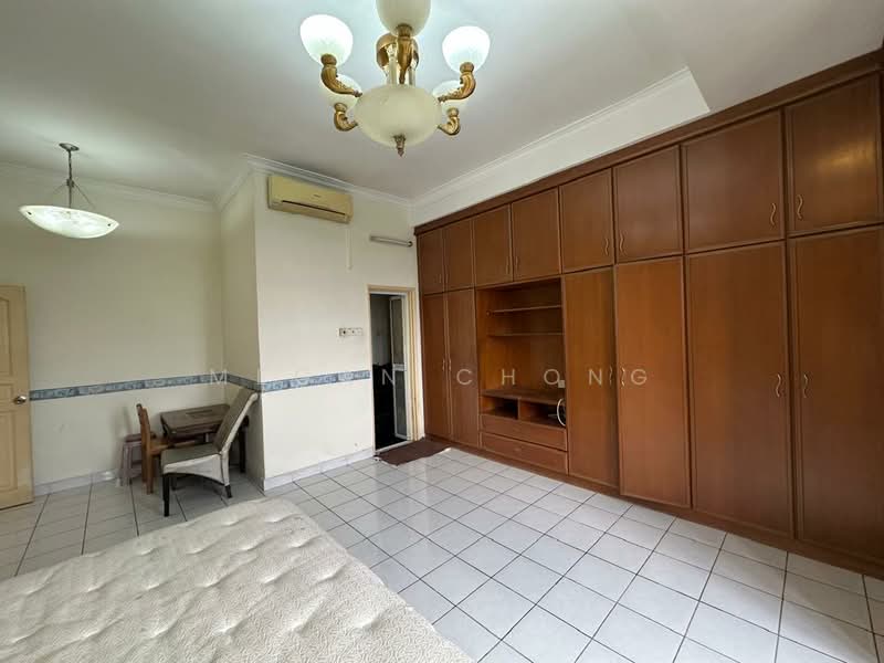 Kondominium untuk Dijual di Putra Indah Condominium - Megan Chong - Bedroom - PropertyGuru.com.my