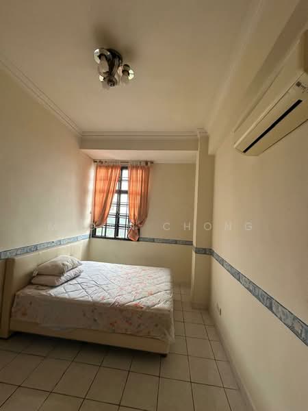 Kondominium untuk Dijual di Putra Indah Condominium - Megan Chong - Bedroom - PropertyGuru.com.my