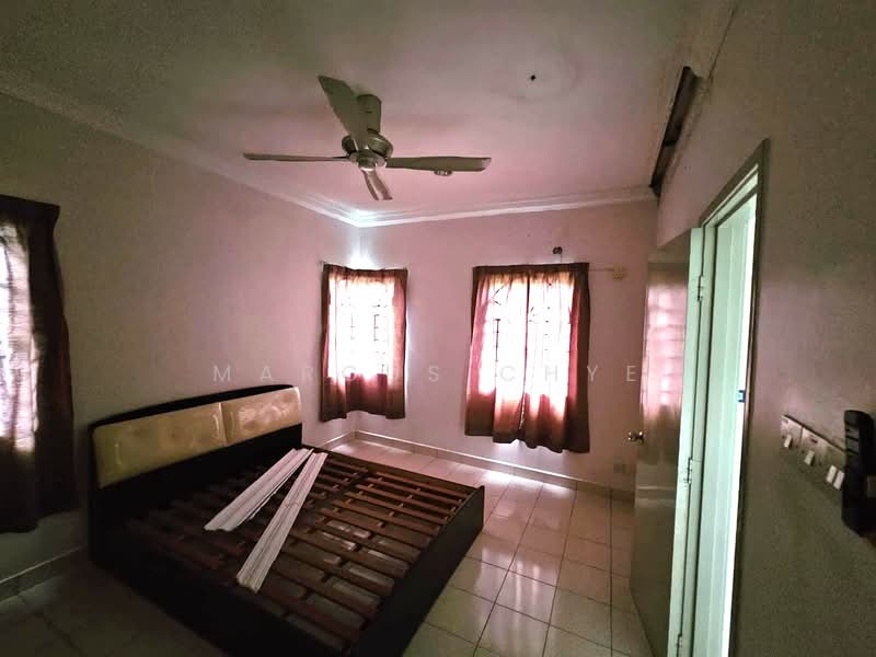 Rumah Teres 2 Tingkat untuk Dijual di Saujana Melawati (Melawati) - Marcus Chye - Bedroom - PropertyGuru.com.my