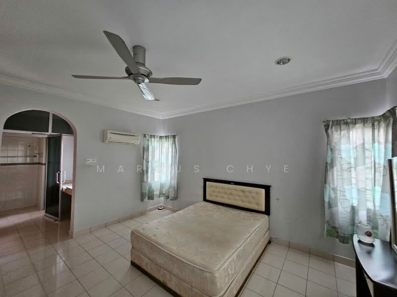 Rumah Teres 2 Tingkat untuk Dijual di Saujana Melawati (Melawati) - Marcus Chye - Bedroom - PropertyGuru.com.my