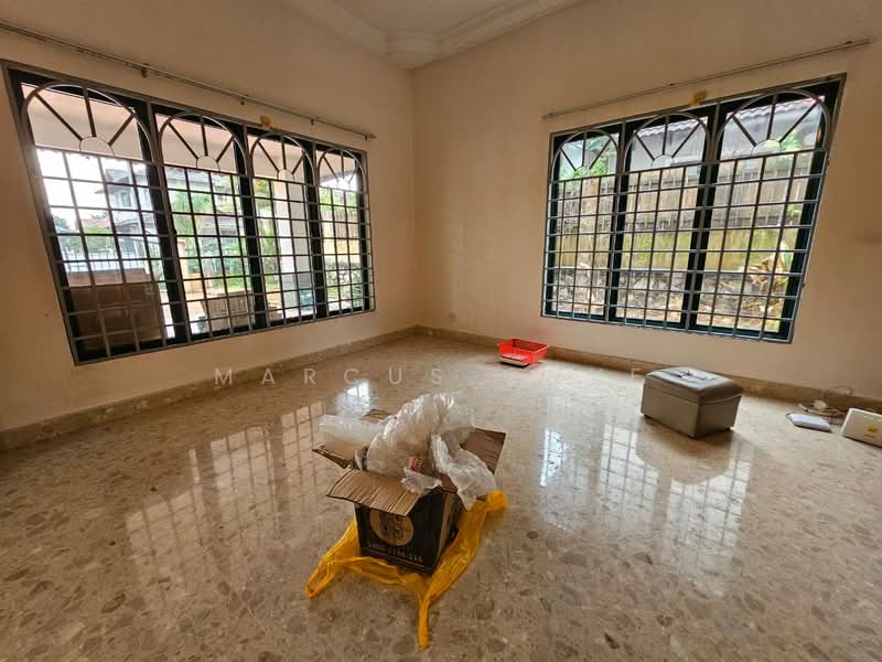 Rumah Teres 2 Tingkat untuk Dijual di Saujana Melawati (Melawati) - Marcus Chye - Living Room - PropertyGuru.com.my