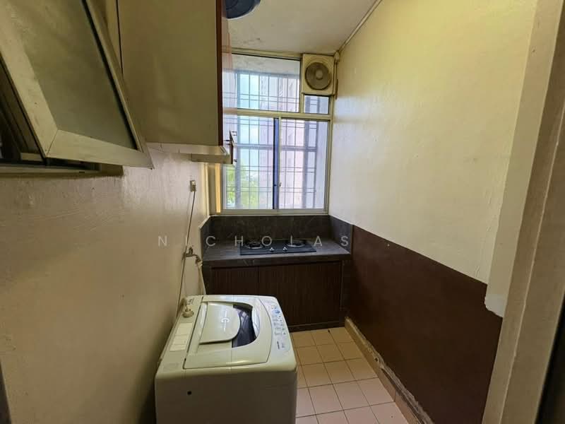 Pangsapuri untuk Dijual di Prima Regency - Nicholas . - Kitchen - PropertyGuru.com.my