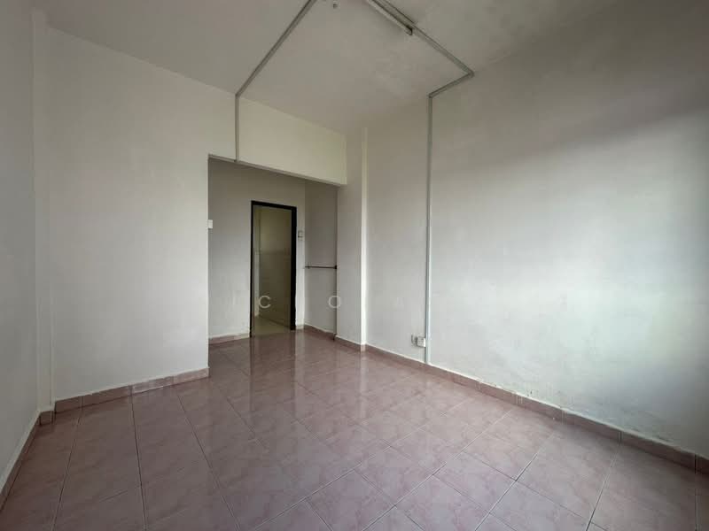 Pangsapuri untuk Dijual di Ria 2 Apartment - Nicholas . - Interior - PropertyGuru.com.my