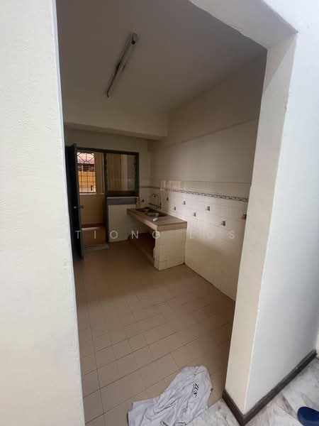 Apartment for Rent at Vista Angkasa - TIONG LGS - PropertyGuru.com.my