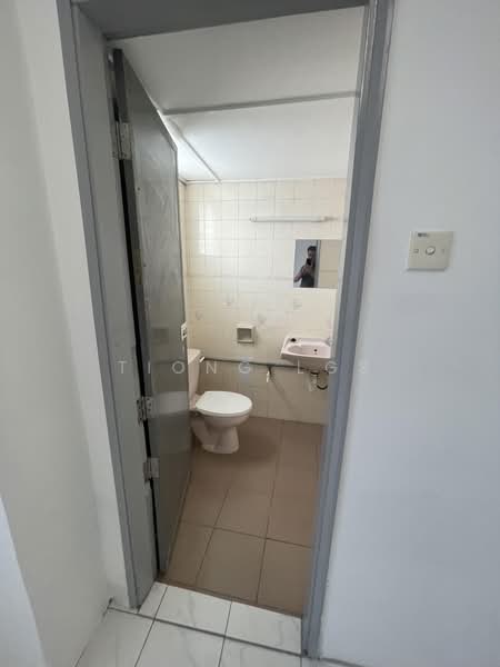 Apartment for Rent at Vista Angkasa - TIONG LGS - PropertyGuru.com.my