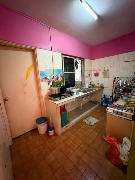 Condominium for Sale at Palm Court Condominium - Hafiz Yaacob - Kitchen - PropertyGuru.com.my