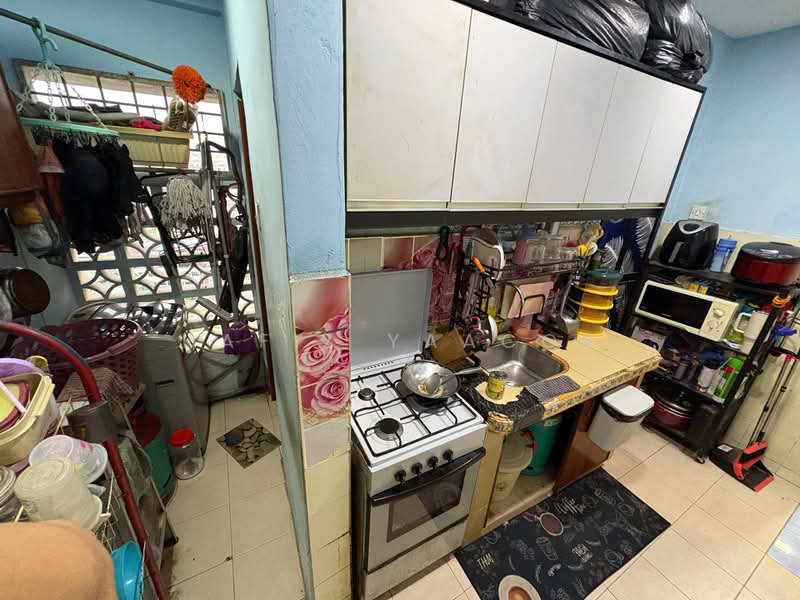 Flat for Sale at PPR Kerinchi Lembah Pantai - Hafiz Yaacob - Kitchen - PropertyGuru.com.my