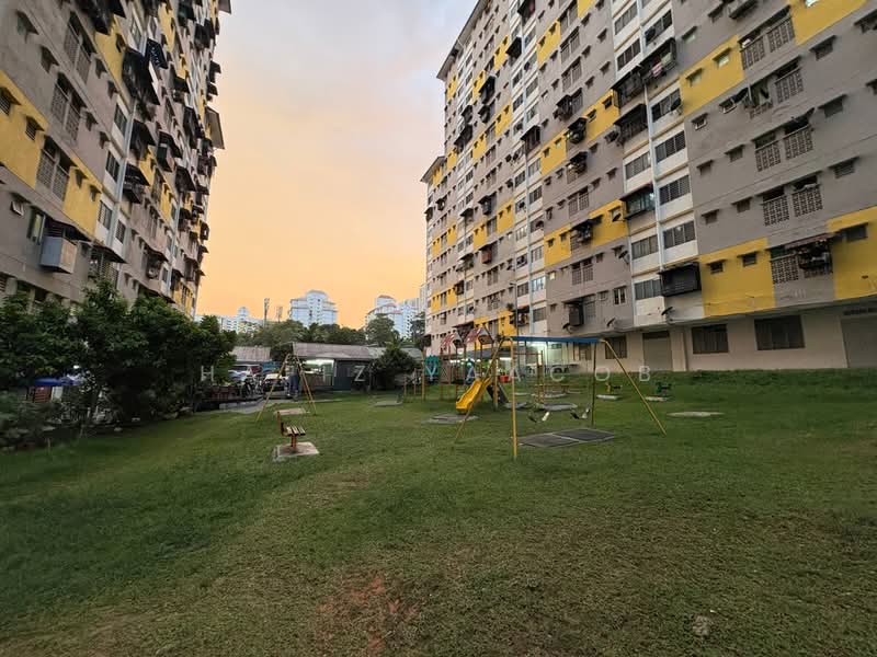 Flat for Sale at PPR Kerinchi Lembah Pantai - Hafiz Yaacob - Exterior - PropertyGuru.com.my