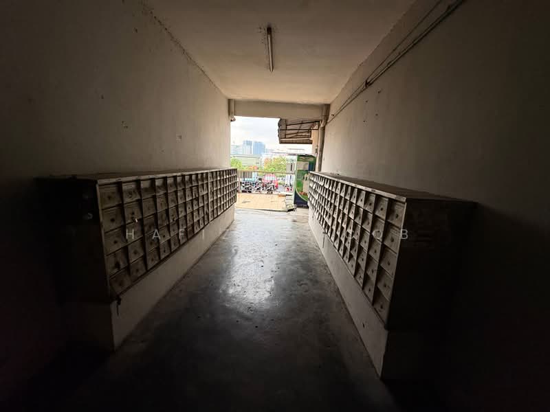Flat for Sale at PPR Kerinchi Lembah Pantai - Hafiz Yaacob - Corridor - PropertyGuru.com.my