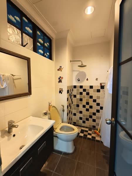 Condominium for Sale at Datin Halimah Condominium - Nicholas . - Bathroom - PropertyGuru.com.my