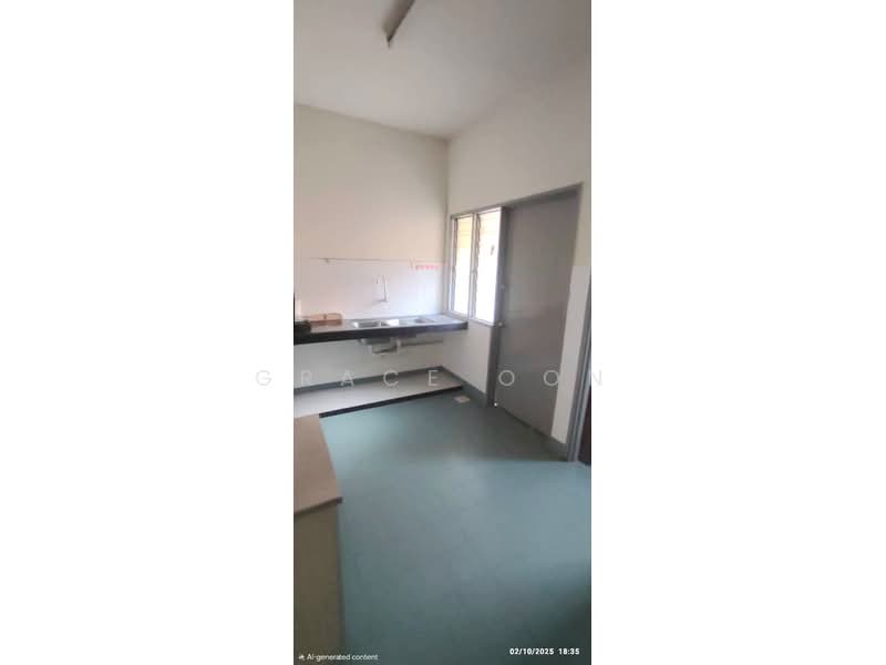 2-storey Terraced House for Sale in Taman Puncak Jalil (Seri Kembangan) - Grace Oon - Kitchen - PropertyGuru.com.my