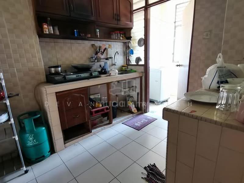 Pangsapuri untuk Dijual di Bangsar Utama Apartment - Devan Tiarajah - Kitchen - PropertyGuru.com.my