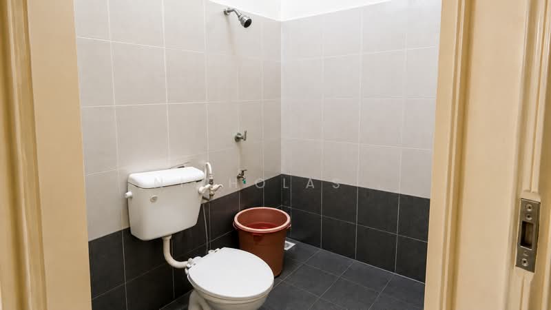 2-storey Terraced House for Sale in Austin Crest (Johor Bahru) - Nicholas . - Bathroom - PropertyGuru.com.my
