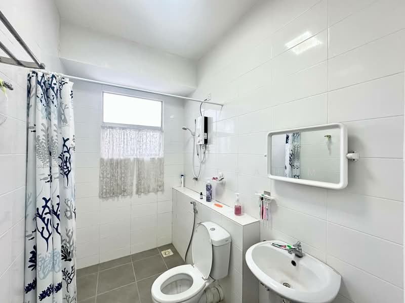 3-storey Terraced House for Sale in Kajang (Selangor) - Shafiq Ibrahim - PropertyGuru.com.my