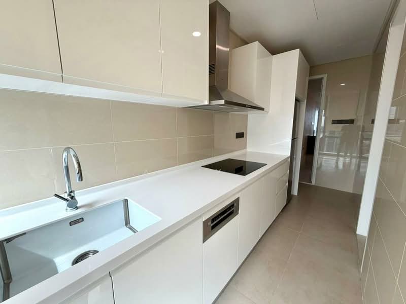 Servis Apartment untuk Dijual di Crown Residences @ Pavilion Damansara Heights - Aylex . - Kitchen - PropertyGuru.com.my