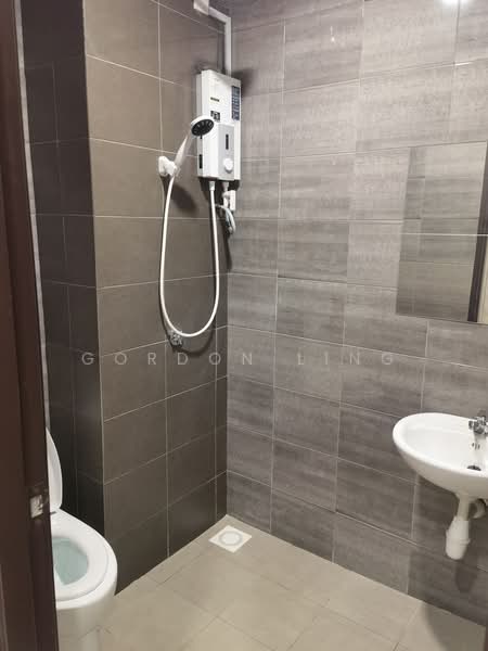 Service Residence for Rent at Symphony Tower (Menara Simfoni) - Gordon Ling - Bathroom - PropertyGuru.com.my