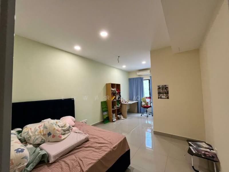 Rumah Teres 3 Tingkat untuk Dijual di Cheras (Selangor) - Edward Ooi - PropertyGuru.com.my