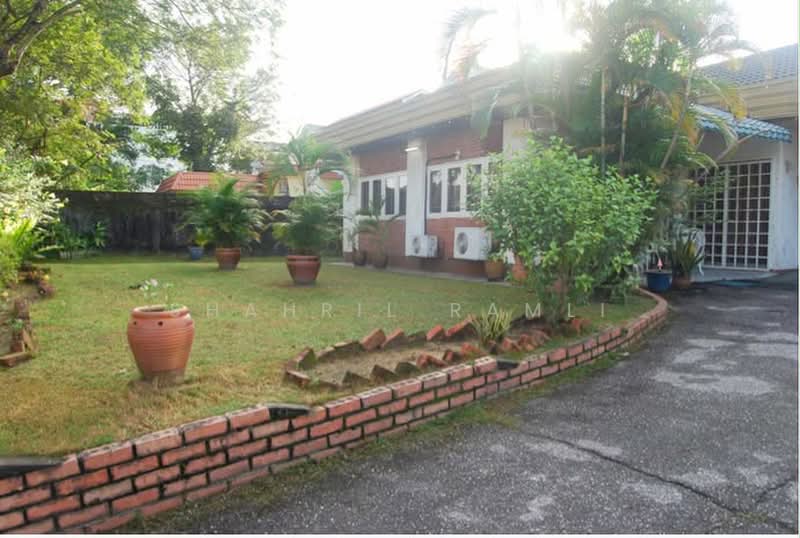Rumah Banglo untuk Dijual di Petaling Jaya (Selangor) - Shahril Ramli - Exterior - PropertyGuru.com.my