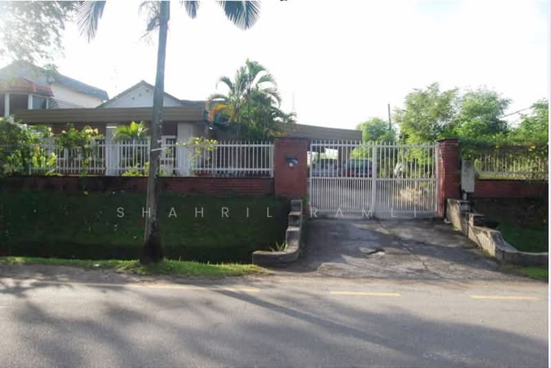 Rumah Banglo untuk Dijual di Petaling Jaya (Selangor) - Shahril Ramli - Exterior - PropertyGuru.com.my