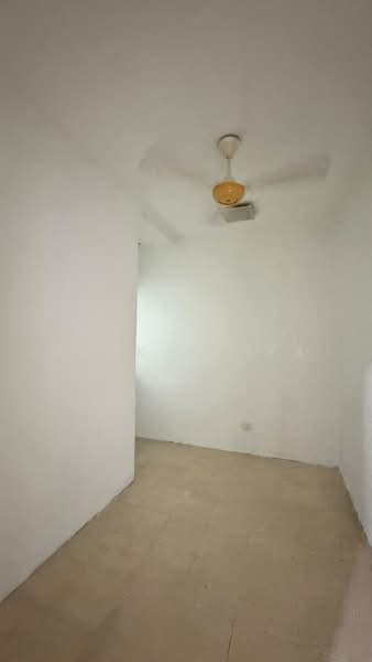 Apartment for Rent at Enggang Apartment - Zack Yahya - PropertyGuru.com.my