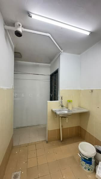Apartment for Rent at Enggang Apartment - Zack Yahya - PropertyGuru.com.my