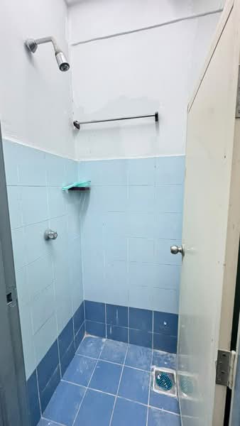 Apartment for Rent at Enggang Apartment - Zack Yahya - PropertyGuru.com.my