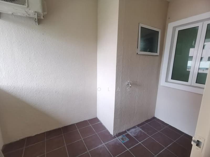 Apartment for Sale at Larkin Residence Phase 2 - Nicholas . - Interior - PropertyGuru.com.my