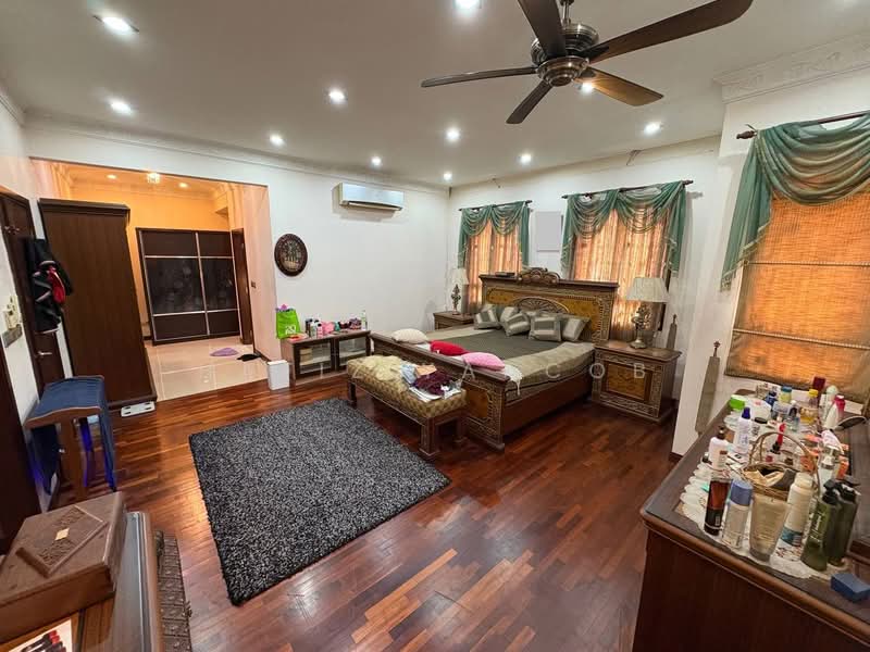 Bungalow for Sale in Glenmarie Cove (Klang) - Hafiz Yaacob - Bedroom - PropertyGuru.com.my