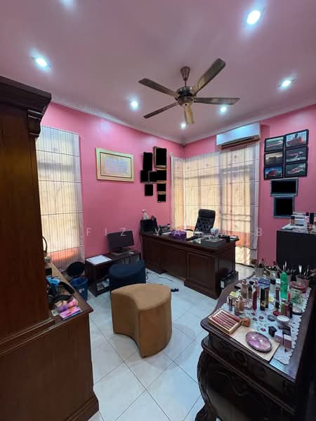 Bungalow for Sale in Glenmarie Cove (Klang) - Hafiz Yaacob - Study - PropertyGuru.com.my