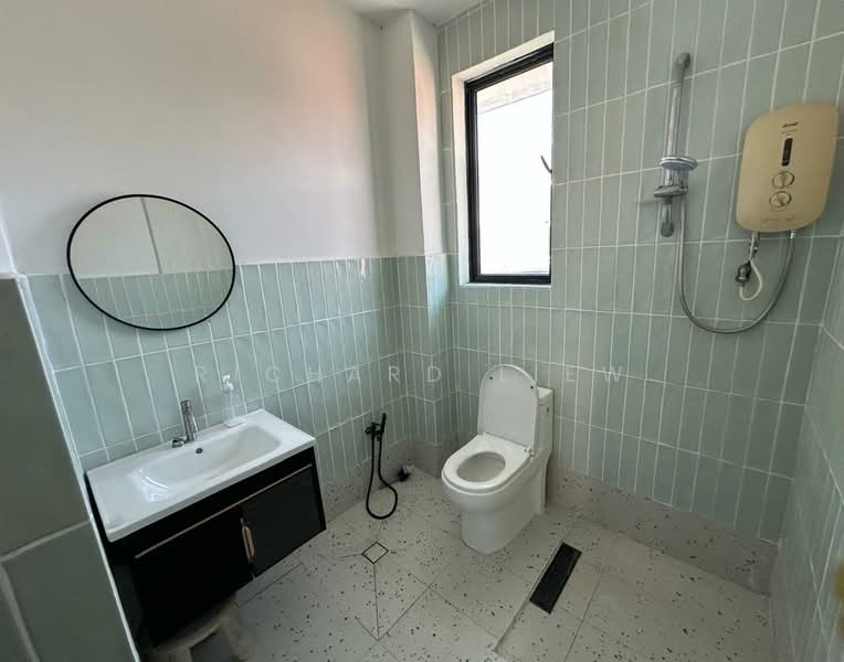 Rumah Teres 2 Tingkat untuk Dijual di SS5 (Petaling Jaya) - Richard Liew - Bathroom - PropertyGuru.com.my