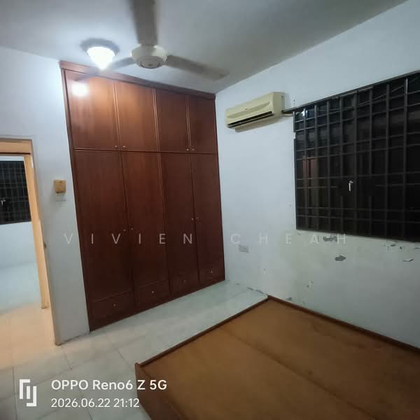 Kondominium untuk Dijual di Tiara View - Vivien Cheah - Bedroom - PropertyGuru.com.my