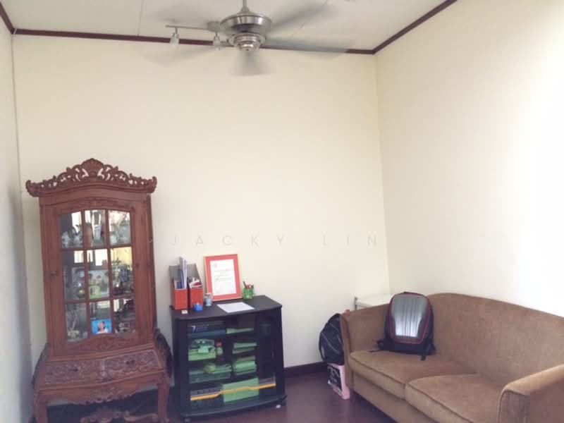 2-storey Terraced House for Sale in Usj 17 (Subang Jaya) - Jacky Lin - Living Room - PropertyGuru.com.my