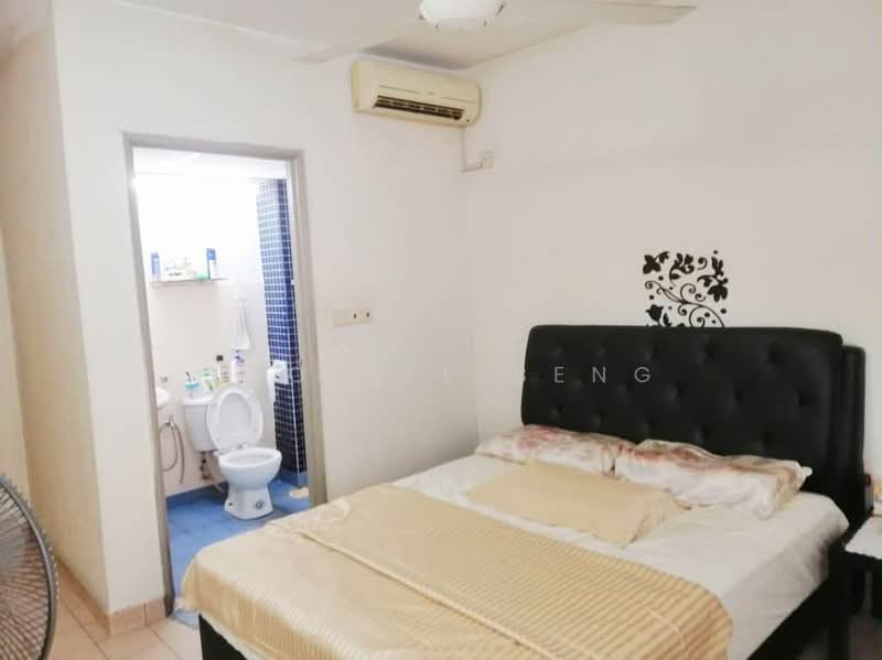 Condominium for Sale at Perdana Exclusive - Soo See Beng - Bedroom - PropertyGuru.com.my