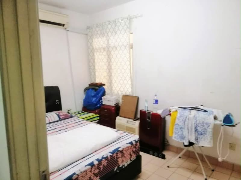 Condominium for Sale at Perdana Exclusive - Soo See Beng - Bedroom - PropertyGuru.com.my