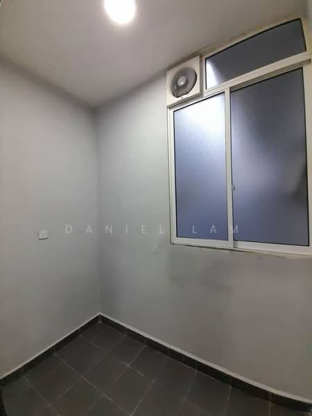 Condominium for Sale at The Henge - Daniel Lam - Interior - PropertyGuru.com.my