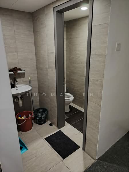 Pejabat Runcit untuk Disewa di Setia Alam (Selangor) - Thomas Thi - Bathroom - PropertyGuru.com.my