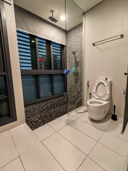Servis Apartment untuk Disewa di Vogue Suites One - CC Goo - Bathroom - PropertyGuru.com.my