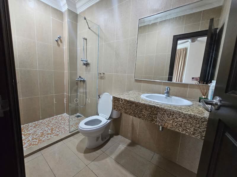 Rumah Banglo untuk Disewa di Mont Kiara (Kuala Lumpur) - Leonard Chin - Bathroom - PropertyGuru.com.my