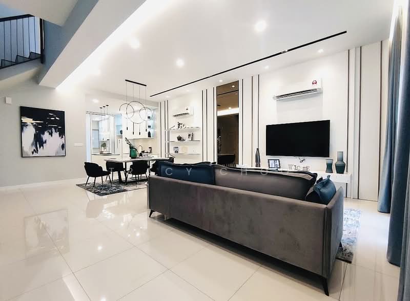 Rumah Teres 2 Tingkat untuk Dijual di Bandar Seri Coalfields (Sungai Buloh) - Tracy Choo - Living Room - PropertyGuru.com.my