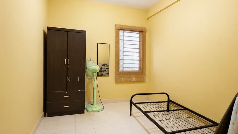 Pangsapuri untuk Dijual di Bayu Puteri 3 - Nicholas . - Bedroom - PropertyGuru.com.my