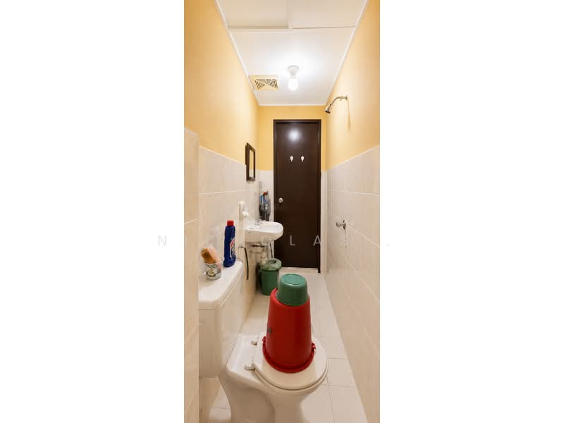 Pangsapuri untuk Dijual di Bayu Puteri 3 - Nicholas . - Bathroom - PropertyGuru.com.my