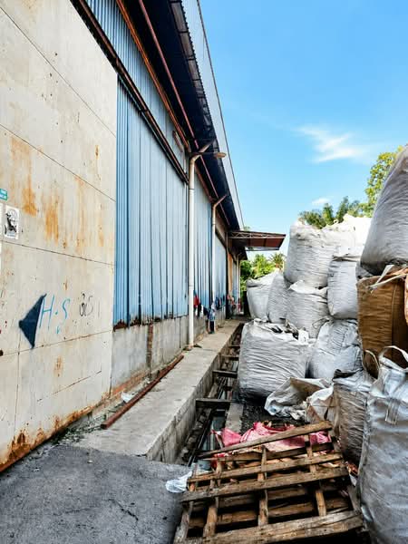 Warehouse for Sale in Bukit Kemuning (Shah Alam) - Afiqah zaidi - PropertyGuru.com.my